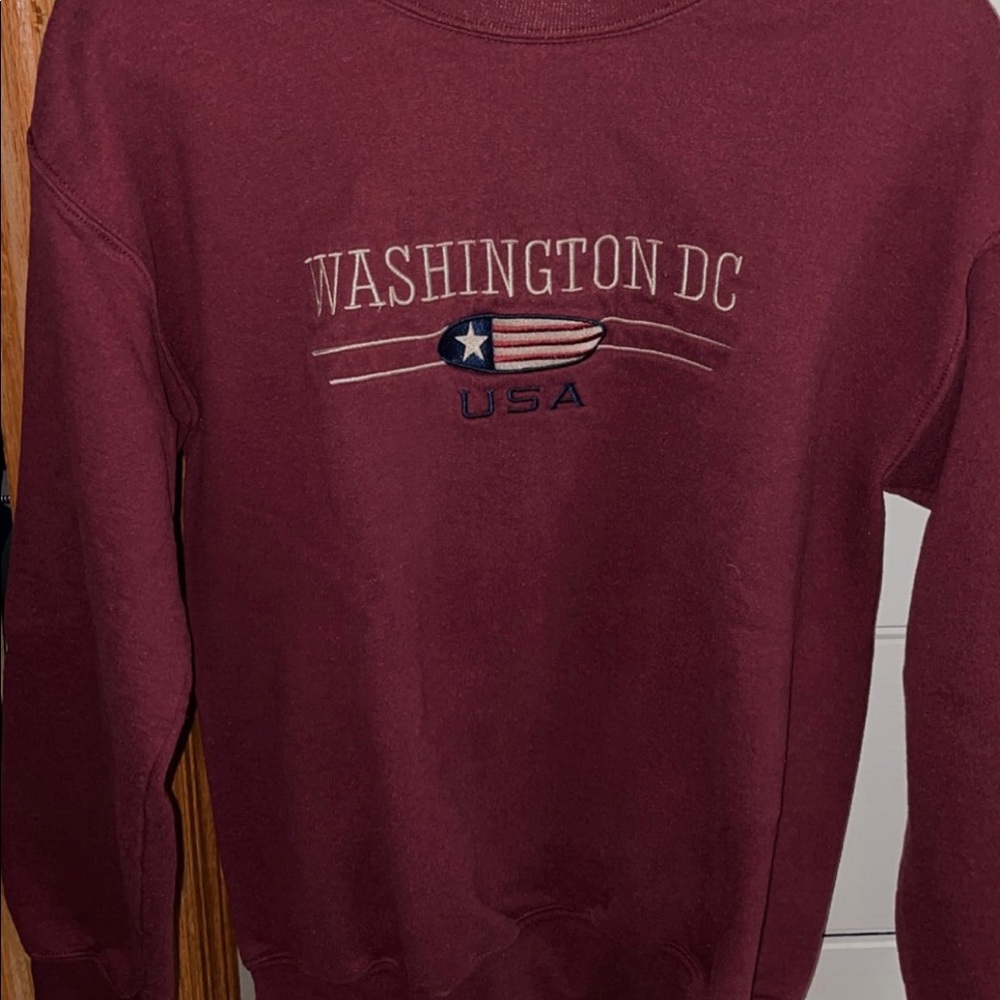Washington D.C crewneck